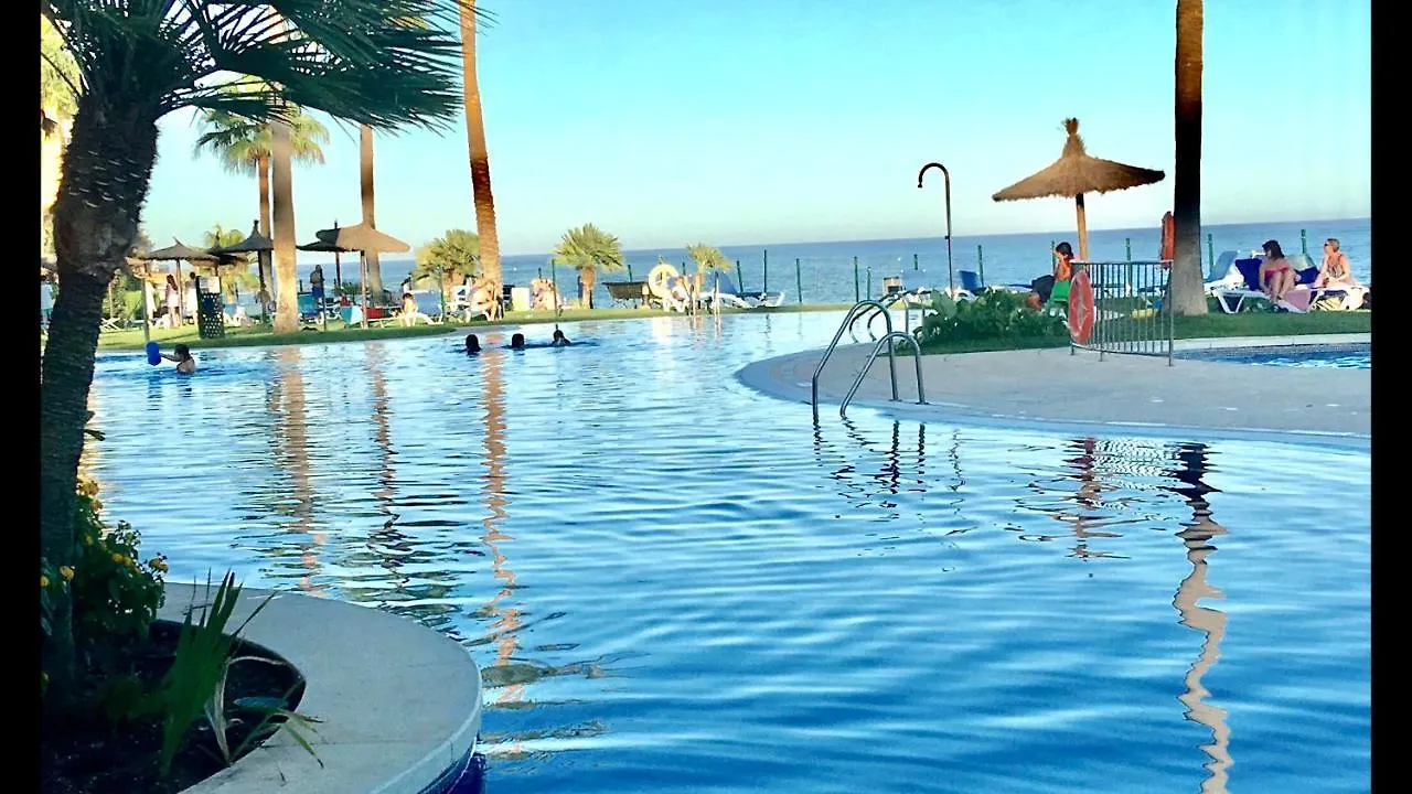 Mi Capricho Beachfront- 3-7 Apartment With Sea Views Sitio de Calahonda