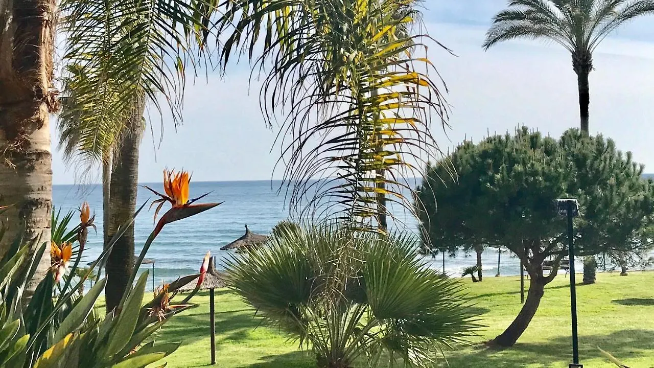 Mi Capricho Beachfront- 3-7 Apartment With Sea Views Sitio de Calahonda Spain